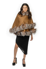 Load image into Gallery viewer, Camel Cashmere Cape with Crystal Fox
